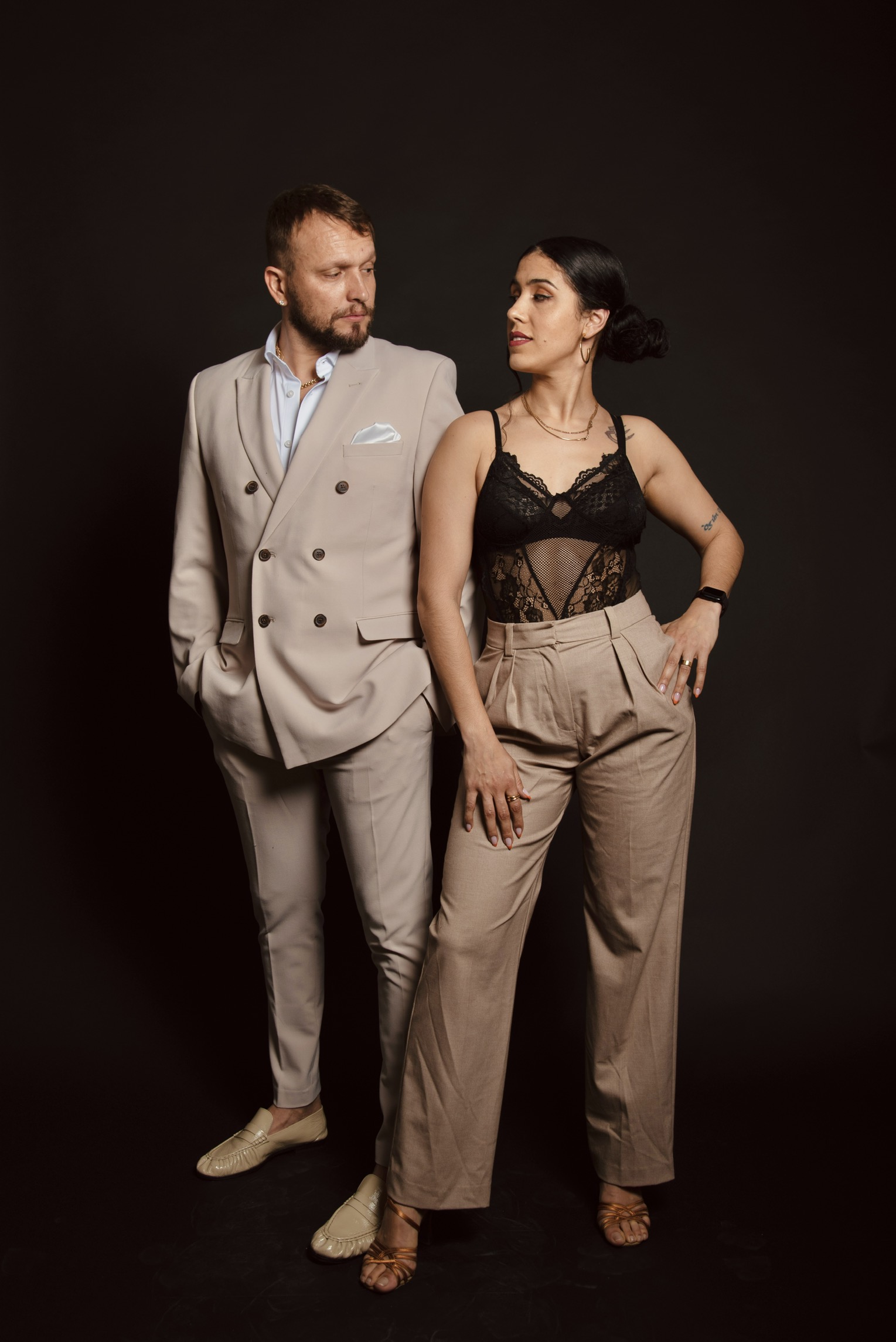 Alexei et Emilia - A Lo Cubano 2027